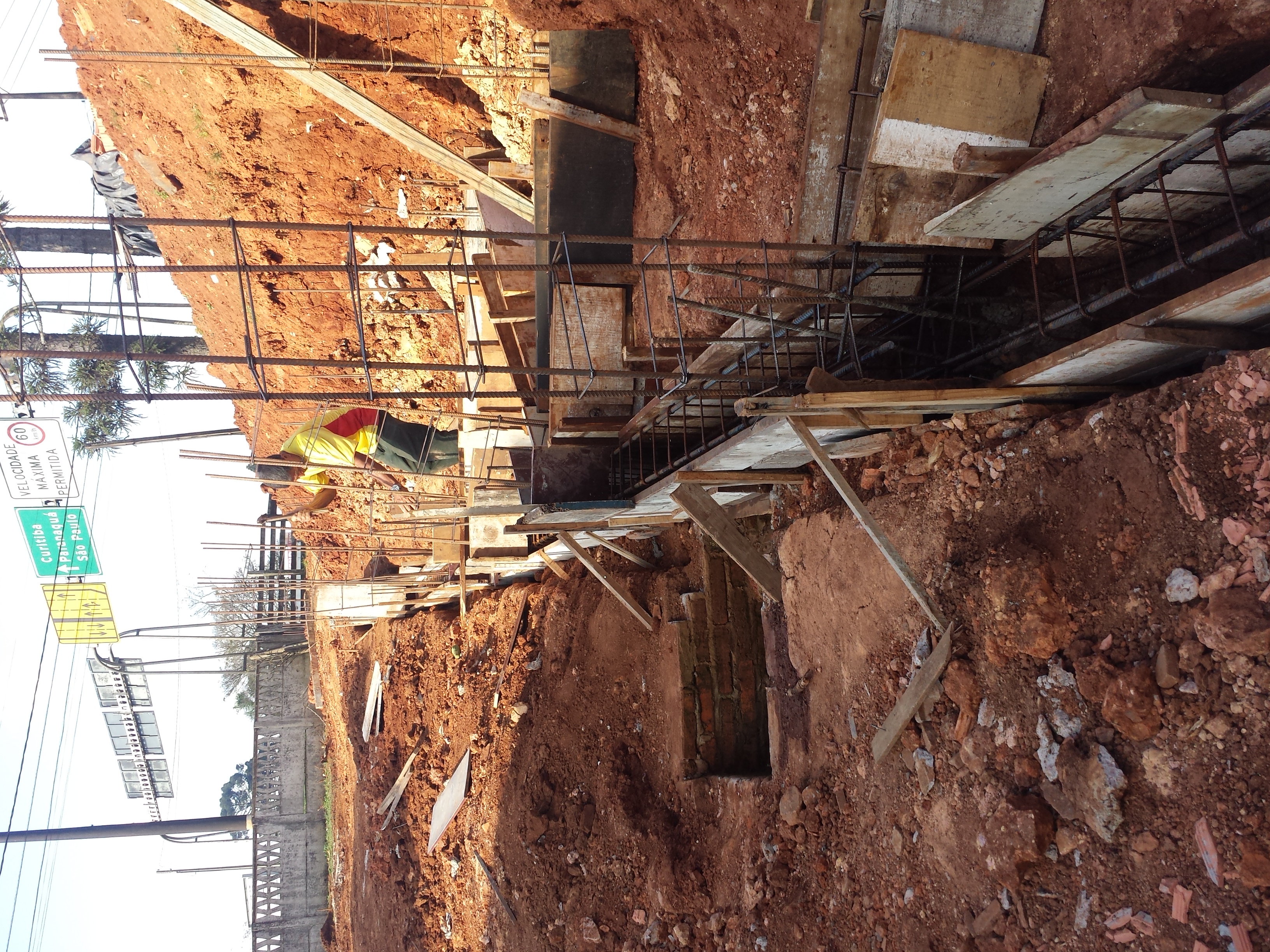 Montagem de barracão industrial — Ponta Grossa/PR (obra 2)