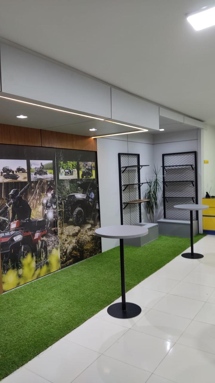 Marcenaria — concessionária de equipamentos agrícolas, Prudentópolis/PR