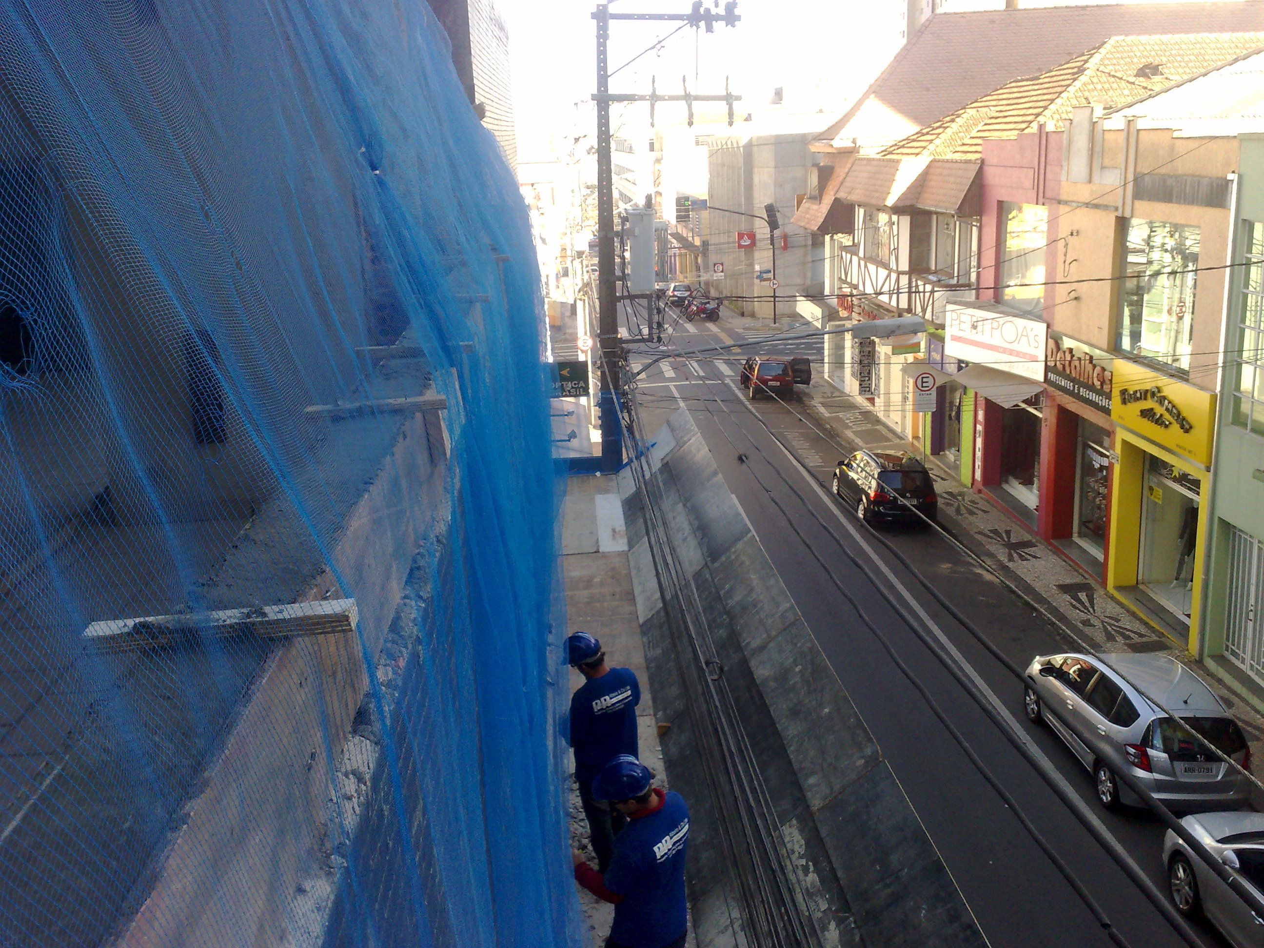 Reforma de fachada — edificação residencial central, Ponta Grossa/PR