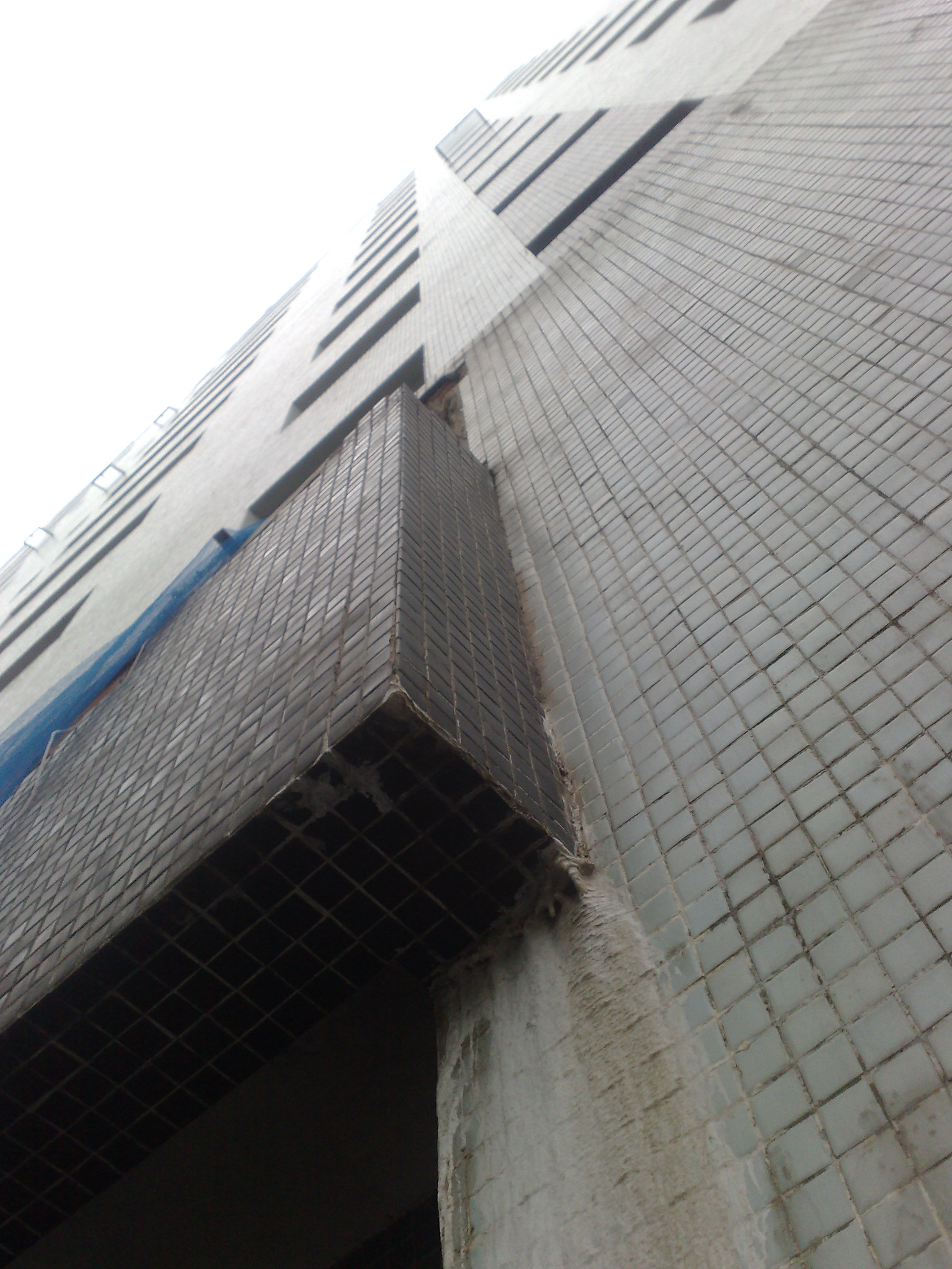 Reforma de fachada — edificação residencial central, Ponta Grossa/PR
