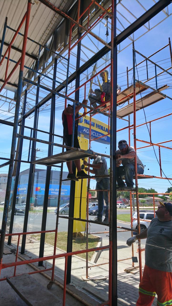 Obra industrial — Castro/PR