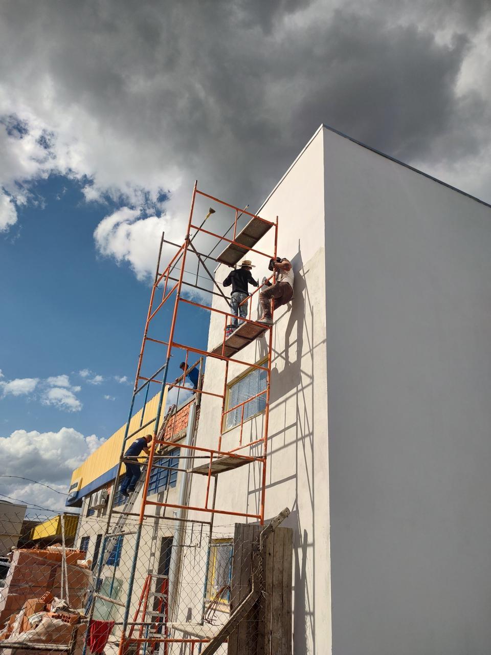 Obra industrial — Castro/PR
